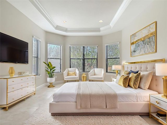 8613 GRAND ALBERATO ROAD, Tampa, FL 33647