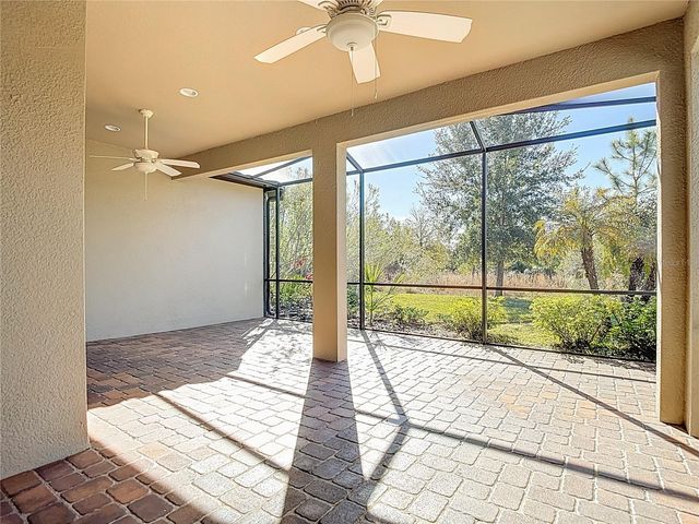 8613 GRAND ALBERATO ROAD, Tampa, FL 33647