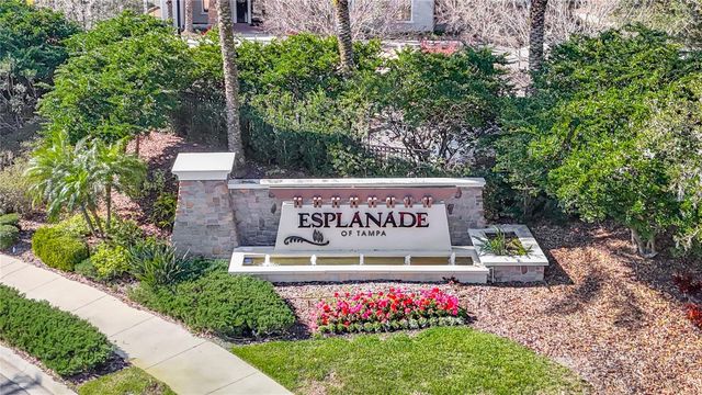 8613 GRAND ALBERATO ROAD, Tampa, FL 33647