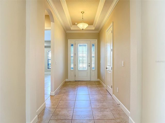 8613 GRAND ALBERATO ROAD, Tampa, FL 33647