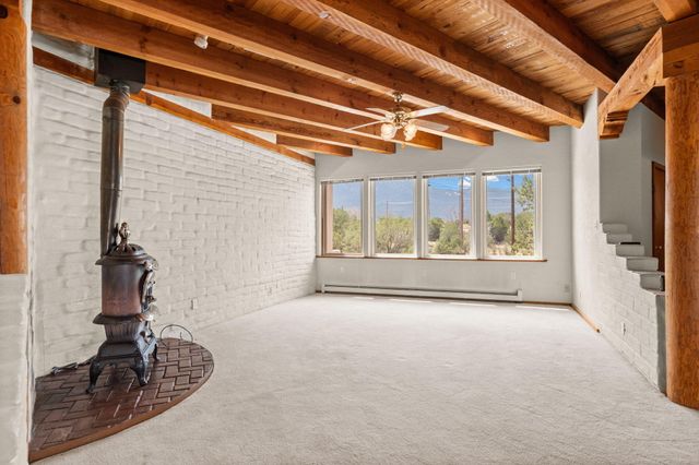 215 STATE HIGHWAY 165, Placitas, NM 87043