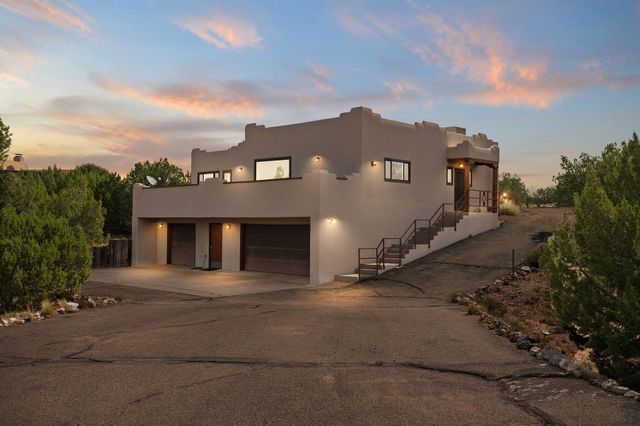 215 STATE HIGHWAY 165, Placitas, NM 87043