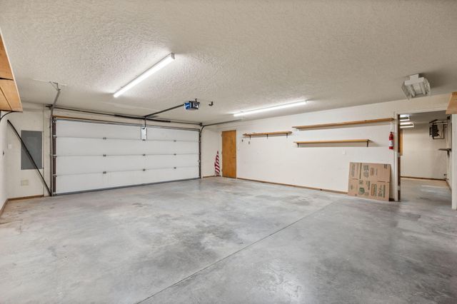 215 STATE HIGHWAY 165, Placitas, NM 87043