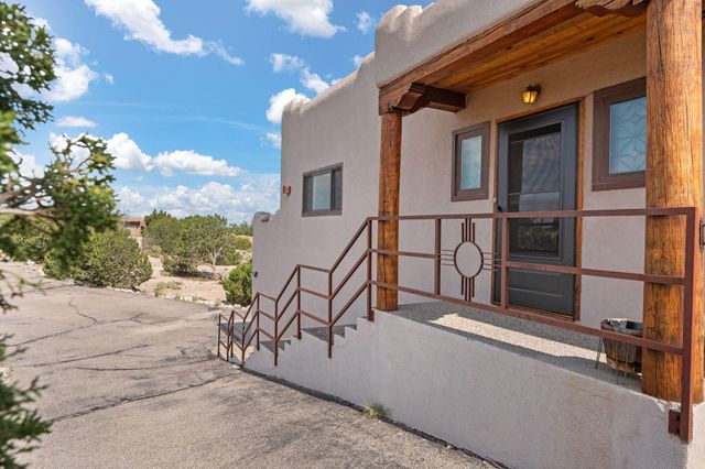 215 STATE HIGHWAY 165, Placitas, NM 87043