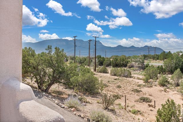 215 STATE HIGHWAY 165, Placitas, NM 87043