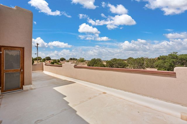 215 STATE HIGHWAY 165, Placitas, NM 87043