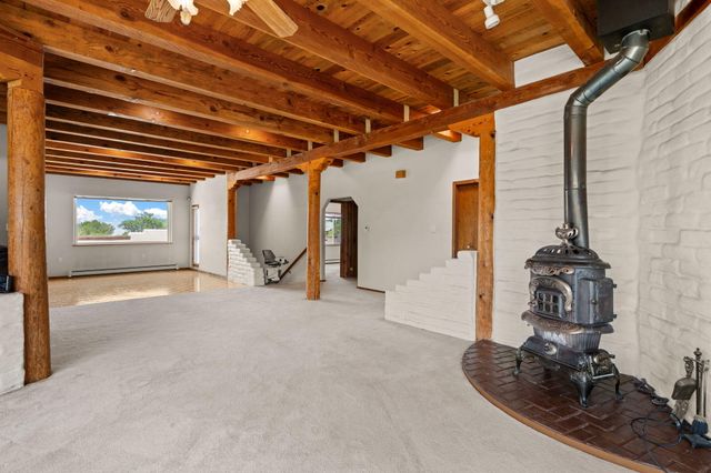 215 STATE HIGHWAY 165, Placitas, NM 87043