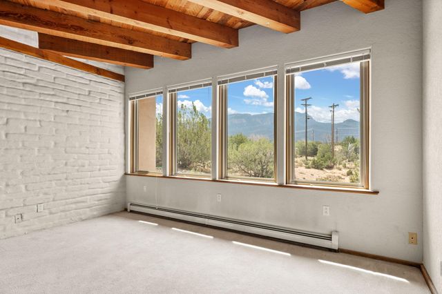 215 STATE HIGHWAY 165, Placitas, NM 87043