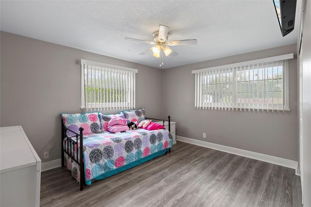 15437 BEDFORD CIRCLE W, Clearwater, FL 33764
