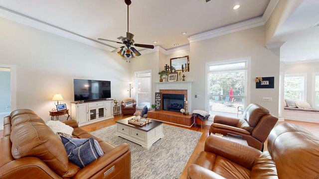 80 Easy Street, Dothan, AL 36305