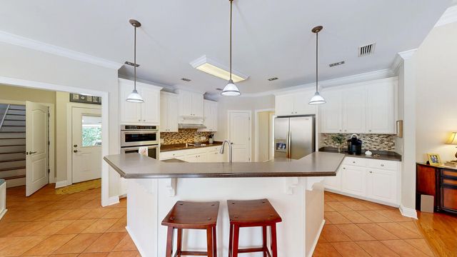 80 Easy Street, Dothan, AL 36305