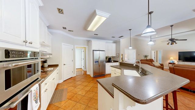 80 Easy Street, Dothan, AL 36305