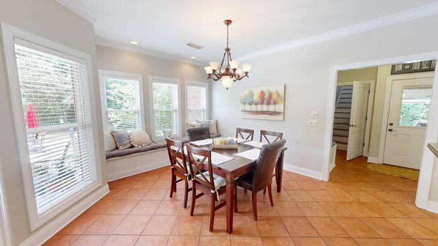 80 Easy Street, Dothan, AL 36305