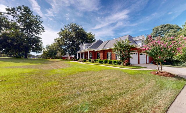 80 Easy Street, Dothan, AL 36305