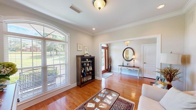 80 Easy Street, Dothan, AL 36305