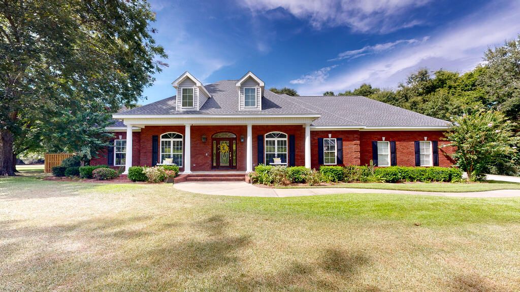 80 Easy Street, Dothan, AL 36305