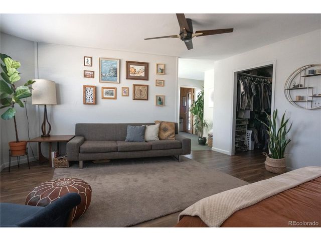 32500 Oak Ave, Blanca, CO 81123