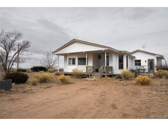 32500 Oak Ave, Blanca, CO 81123