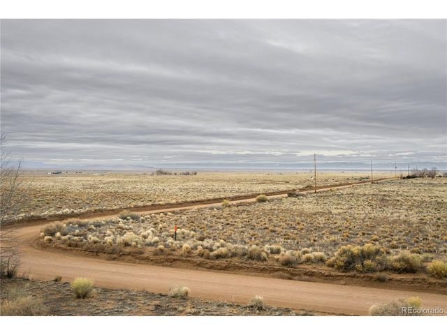 32500 Oak Ave, Blanca, CO 81123