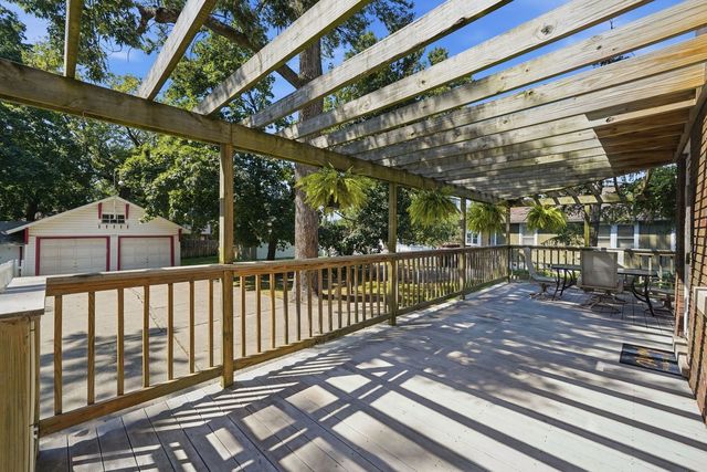18264 Riegel Road, Homewood, IL 60430