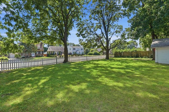 18264 Riegel Road, Homewood, IL 60430