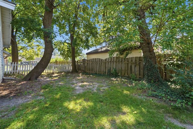 18264 Riegel Road, Homewood, IL 60430