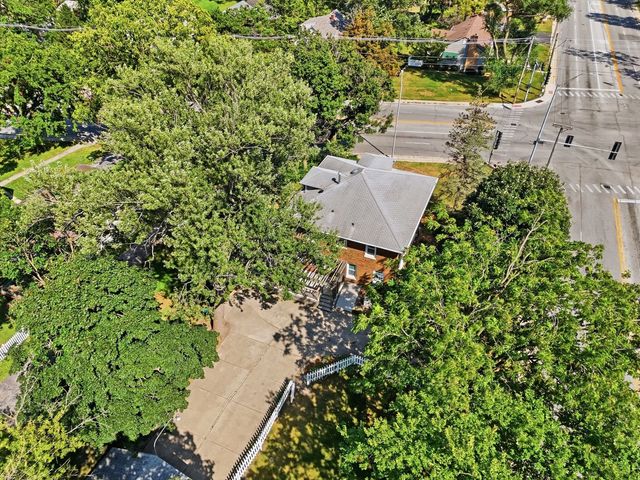 18264 Riegel Road, Homewood, IL 60430