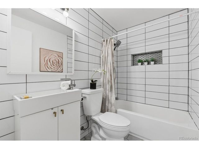 215 Beryl Way, Broomfield, CO 80020