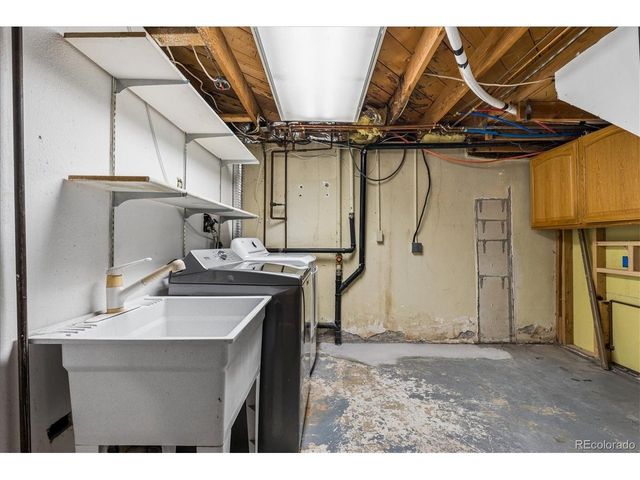 215 Beryl Way, Broomfield, CO 80020