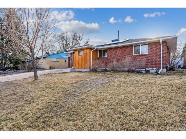 215 Beryl Way, Broomfield, CO 80020