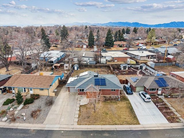 215 Beryl Way, Broomfield, CO 80020