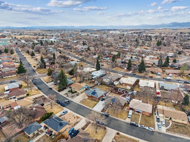 215 Beryl Way, Broomfield, CO 80020