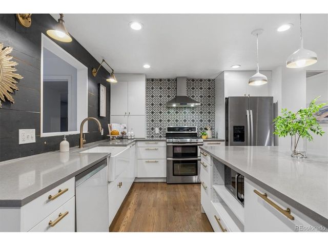 215 Beryl Way, Broomfield, CO 80020