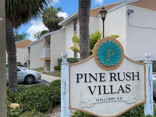 783 99TH AVENUE N 104, St Petersburg, FL 33702