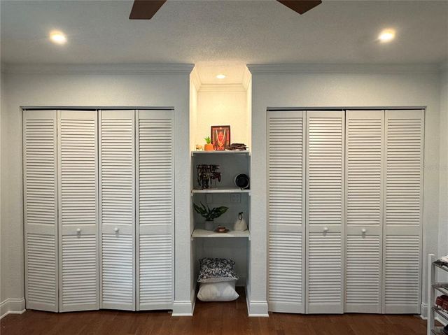 783 99TH AVENUE N 104, St Petersburg, FL 33702