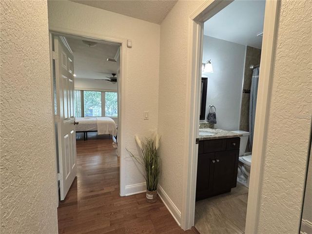 783 99TH AVENUE N 104, St Petersburg, FL 33702