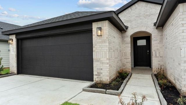 31135 Royal Acres Court, Fulshear, TX 77441