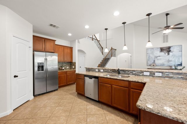 608 Royal Burgess DR, Round Rock, TX 78664