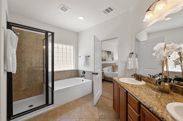 608 Royal Burgess DR, Round Rock, TX 78664