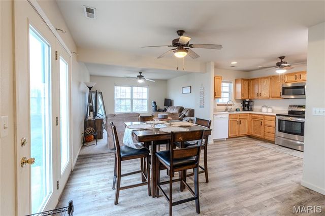 16860 Huntington A, St Robert, MO 65584