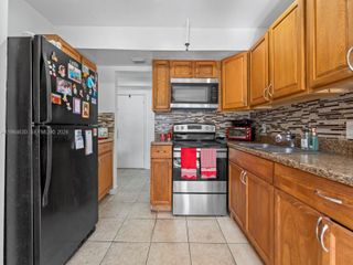 10641 SW 108th Ave 2E, Miami, FL 33176