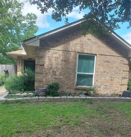 1613 Crescent Lane, Duncanville, TX 75137