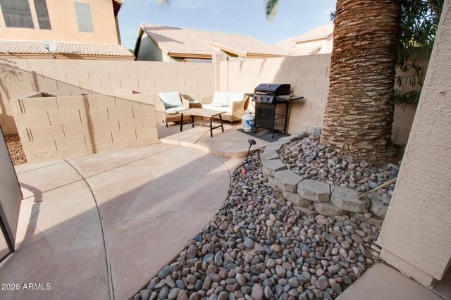 1076 W Glenmere Drive, Chandler, AZ 85224