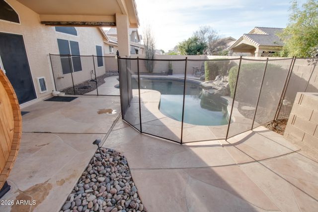1076 W Glenmere Drive, Chandler, AZ 85224