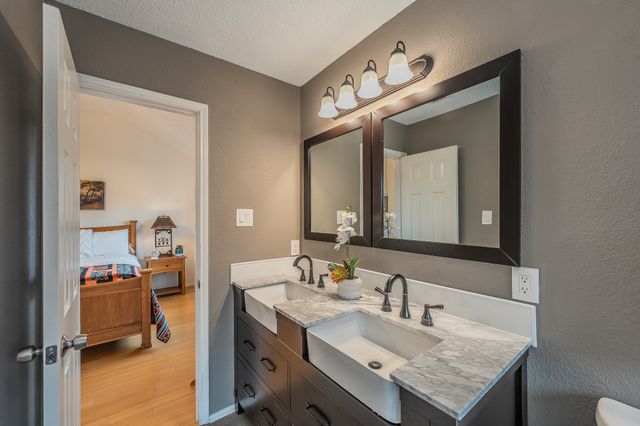 334 Beaumont Drive, Weatherford, TX 76086