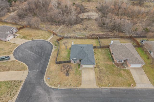 334 Beaumont Drive, Weatherford, TX 76086