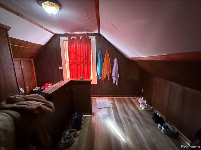 22341 Lyndon Street, Detroit, MI 48223