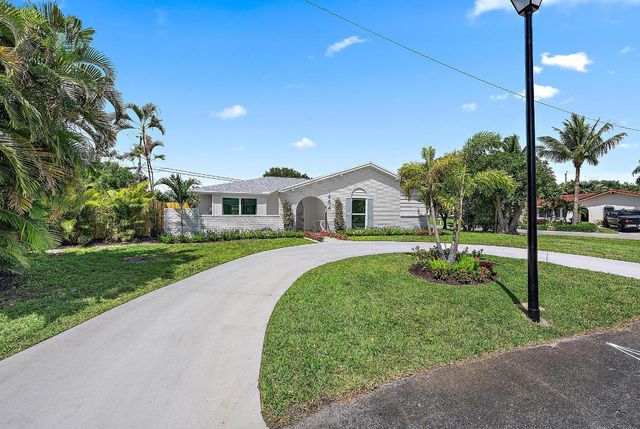 1604 Seabrook Road, Tequesta, FL 33469