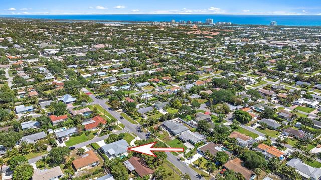 1604 Seabrook Road, Tequesta, FL 33469