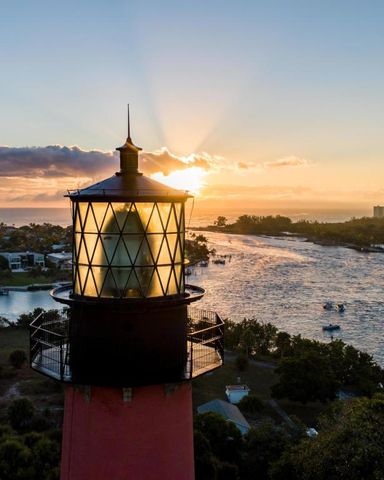 1604 Seabrook Road, Tequesta, FL 33469